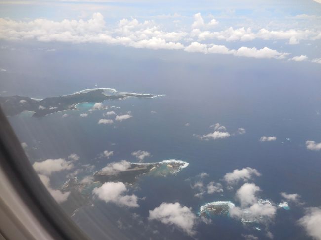 　あっという間に慶良間諸島は遠くに過ぎ去って。