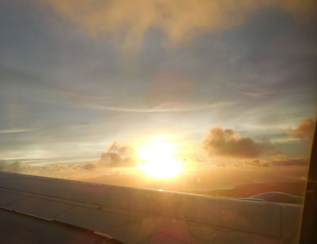 　ちょうど日没だったので素晴らしい景色が窓外に。