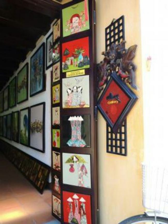 お土産やさんがいっぱい♪