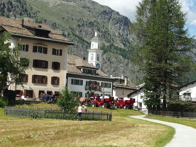 朝はここから馬車で出発しました。