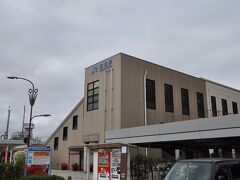   今回は日程の関係で、城端線の中間駅  砺波駅からスタートします。