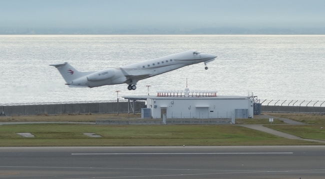 イカレた飛行機】激レアな「ドリームリフター」の撮影方法！絶対
