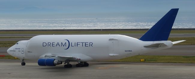 イカレた飛行機】激レアな「ドリームリフター」の撮影方法！絶対