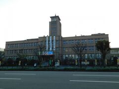 2017.10.08　大牟田
大牟田市役所の建物はレトロだ。