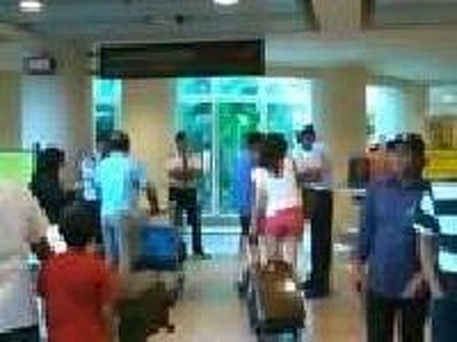 [２０１４/８/１０]<br /><br />入口でチケットのチェックを受けます。