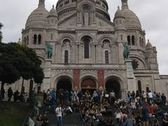 人がたくさん！モンマルトルのサクレ・クール寺院