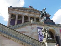 さあ、次はAlte Nationalgalerie(旧ナショナルギャラリー）です。
ここには印象派絵画コレクションがあると言うので、絶対入る予定でした。