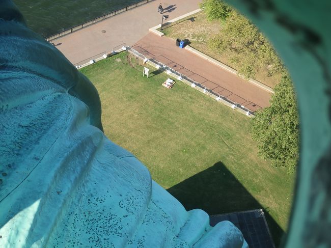 眺めに来たんじゃないんで（震え声）<br />