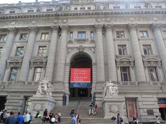 12:50　国立アメリカインディアン博物館　荷物検査あり　<br />時間があるから居座ろうと思ってたんだけどチポトレ混んできて居づらくなった。先住民虐殺の歴史を展示しないと批判されてる所。自分ら犯罪は認めない
