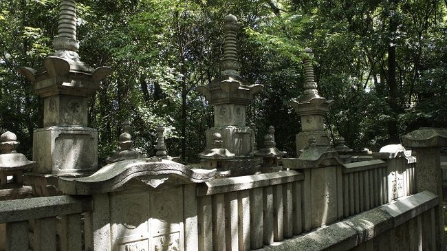 同寺　尾州徳川光友三代の廟