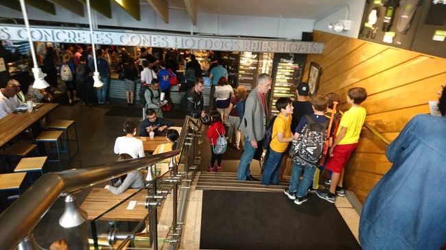 12:16　帰るころにはかなり混んでました<br />12時を境に急に席が埋まり始めました