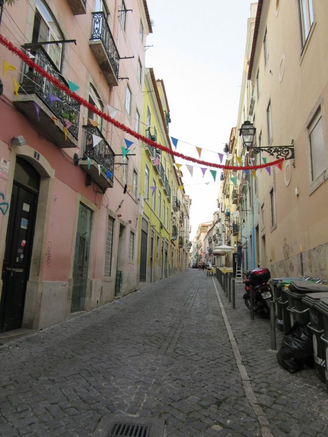 ぶらぶら路地裏散歩中