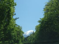 新緑の美しいスバルラインの入口あたりにスバルランドはあります。