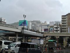 雨足が強い長崎の街。