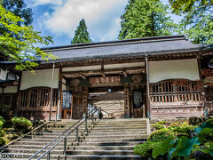 階段を上ると永平寺の入り口