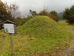 さて蒜山高原に来ました
こんなところに古墳が