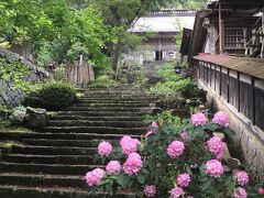 昼食後はフェリー乗り場へ向かいます。
その途中で最後に１箇所寄りました。
「長谷寺」