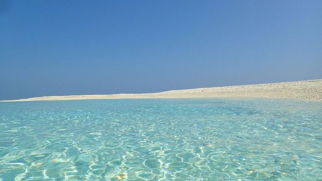 クエフ島に上陸します。