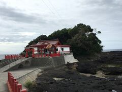 　次は釜蓋神社を訪れます。