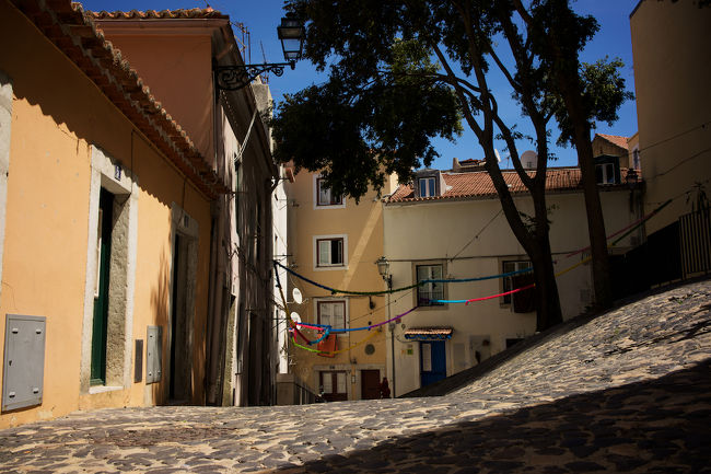 太陽と坂道です