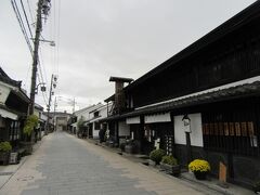 上田市内の北国街道
きたぐに　ではなく、ほっこく　街道だよ
いい感じの古い町並みが残っているよ
