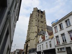 さて，有意義なホーボーケン訪問の後，アントワープに戻ってきました

聖ヤコブ教会に向かいます
