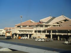 17:00
宮古空港に到着。２年前より、屋根の色が薄くなったような気がする。