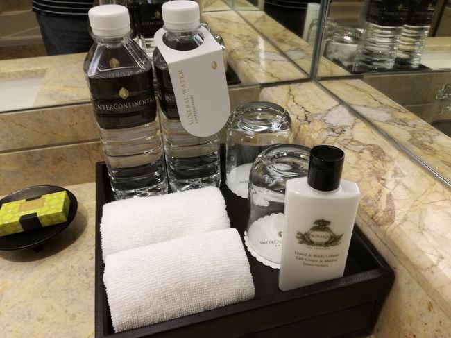 アメニティは東京のインターコンチと同じ物。<br />サムイ島はHARNNだったけどね。