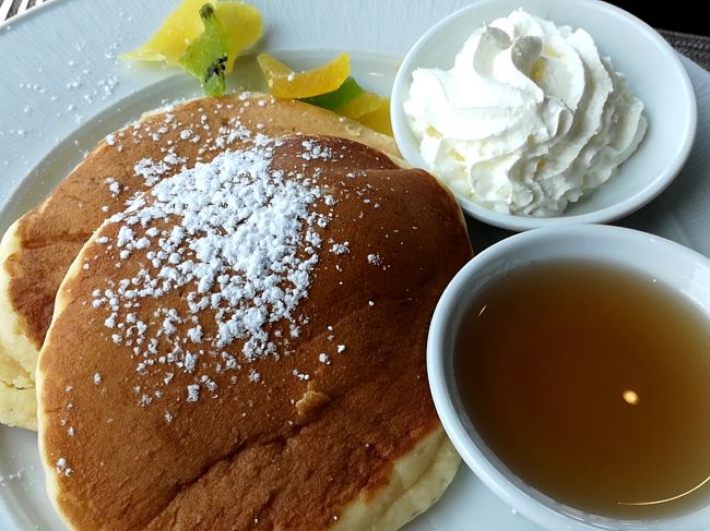 パンケーキを頼むとこんな感じ。