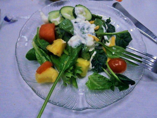 サラダはサラダ―で自己流にアレンジ