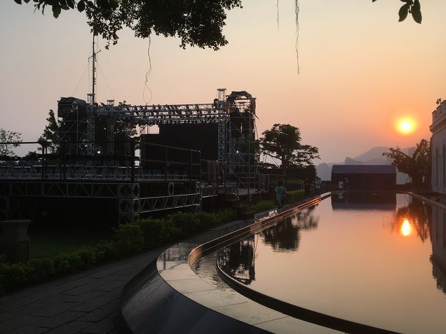 ここで、コンサートが行われる。