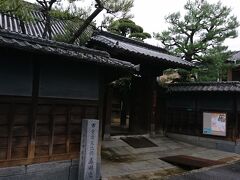 こちらは「森川邸」

元竹原町長である森川八郎さんの豪邸です。

大人３００円で見学できます。