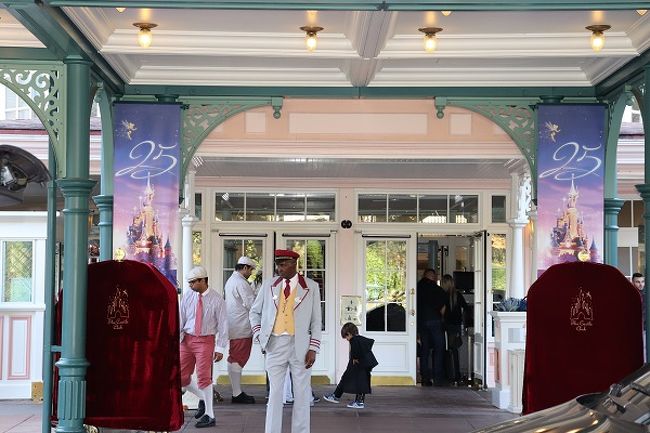 母娘旅 ちょこっとパリ市内 25thディズニーランド パリ ディズニーランド ホテル ディズニーランド リゾート パリ周辺 フランス の旅行記 ブログ By スミレさん フォートラベル