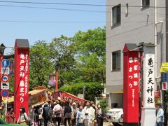 亀戸天神に到着。

さすが、人がたくさんいるね♪