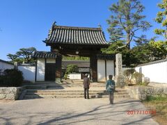 岡山生まれで就職するまで住んでいたけど、
備中国分寺に来たのは初めてです。
吉備津神社、備中高松城、足守武家屋敷には行ったけど。