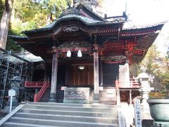 「榛名神社」拝殿です

人が切れた時に撮りましたが、境内には結構人がいました