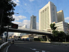 横浜みなとみらい....バスで帰路です。