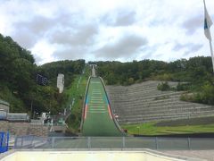 さて、合流して最初は「大倉山ジャンプ台」へ！

修学旅行以来！
ですが、その時に上れなかった念願の展望台でテンション高！