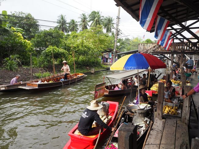 水上マーケットに到着！