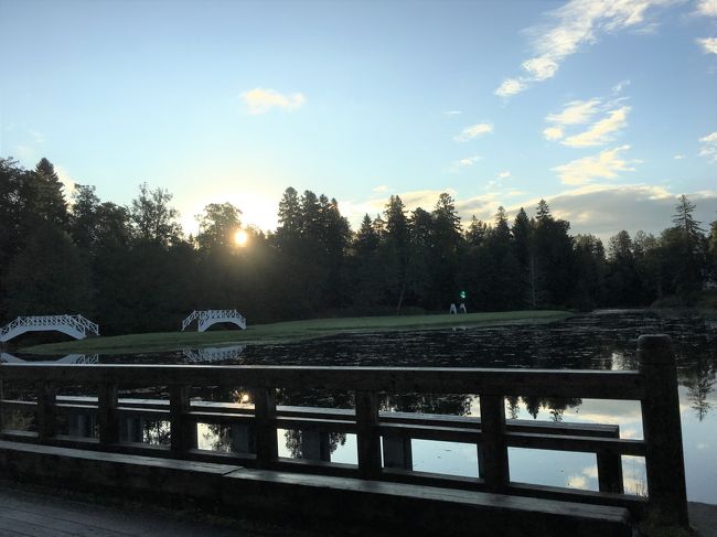朝起きたら、よい天気。<br />昨日はまっくらで何も見えなかったけど、のんびりとした田園風景が広がってました。