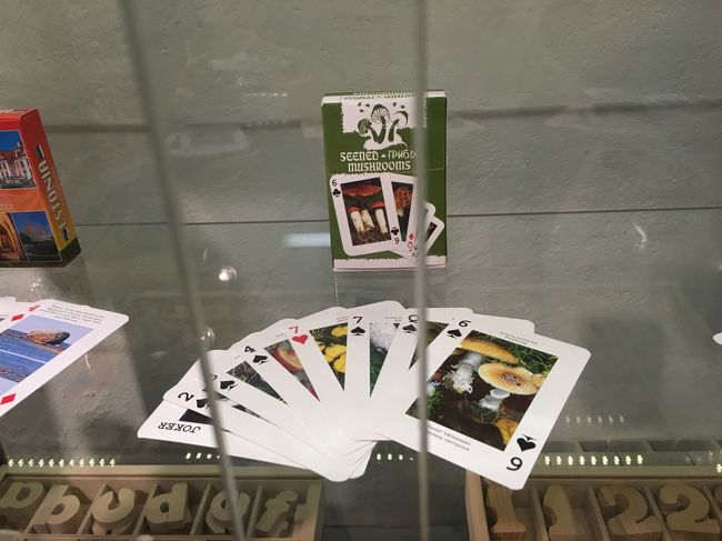 キノコトランプ。お土産によさそう。
