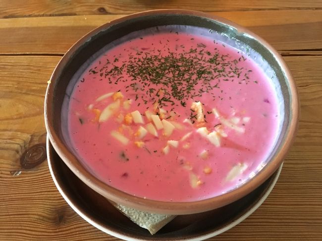 冷製ビーツのスープ。<br /><br />ずっと飲みたかったのですが、ようやく出会えました♪