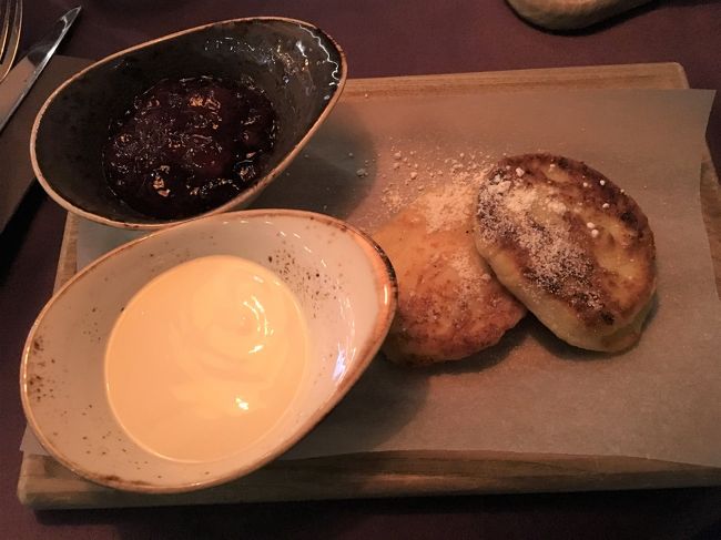 パンケーキは日本のパンケーキみたいな感じでした。<br />ジャムは手作りでおいしい。