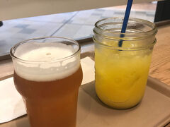 まずは品川駅構内にあるタミルズでランチ
クラフトビールも飲めます。