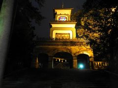 かなり雨が強いですが、尾山神社へ。

ステンドガラスが印象的ですね。