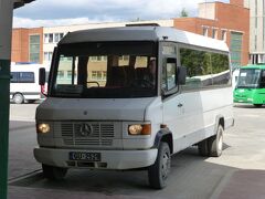 5分程遅れてバスが到着。
運転手がまあまあのお年寄り。大丈夫かな？