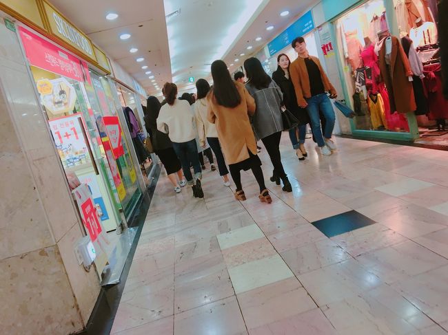 西面駅の地下街