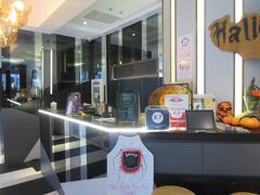 　2日目です。7:30に荷物を預けてチェックアウト。
今回は朝食が付いてないので、朝食は行天宮の早餐店へ。
