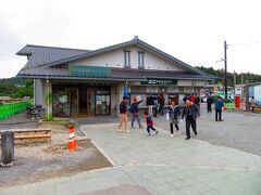 遊覧船切符売り場で松島湾一周乗船券1500円を購入。