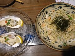 夕食はホテルからタクシーで数分の居酒屋「ぶぶか」へ